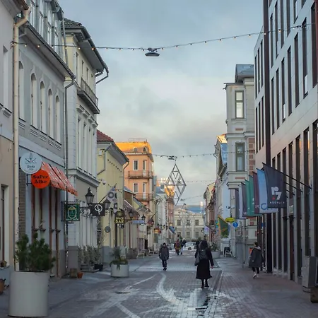 Karlovaidyll 2a - Gem In A Quiet Area & Free Parking *