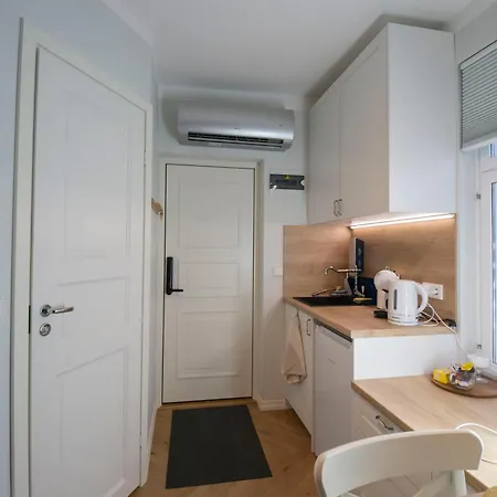 Karlovaidyll 2a - Gem In A Quiet Area & Free Parking Tartu