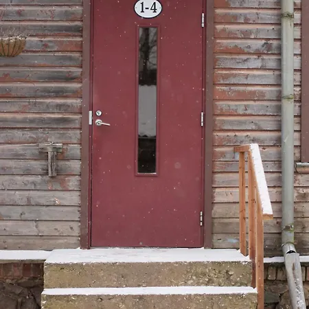 Daire Karlovaidyll 2a - Gem In A Quiet Area & Free Parking