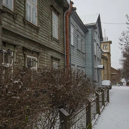 Karlovaidyll 2a - Gem In A Quiet Area & Free Parking * Tartu