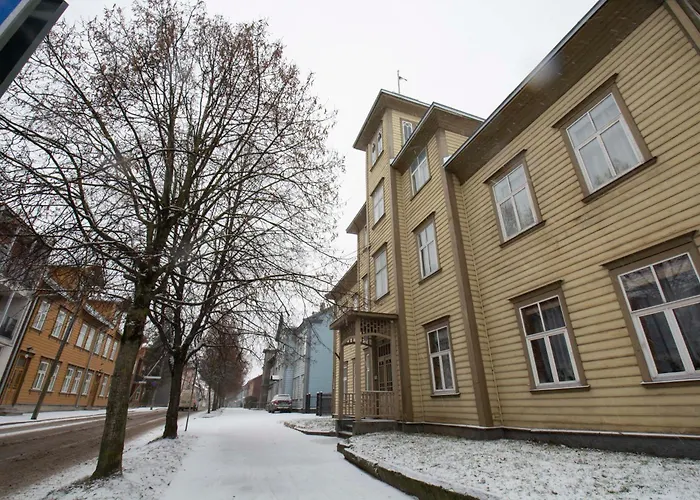 Karlovaidyll 2a - Gem In A Quiet Area & Free Parking